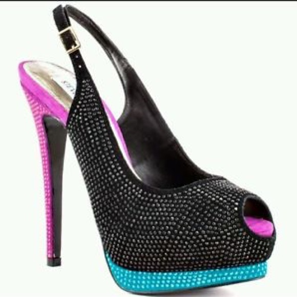 ‼️SOLD‼️Steve Madden Multi-Color Masqraid Platform - Picture 4 of 8